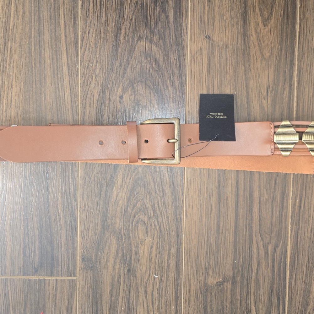 Brown Leather Belt with Gold Buckle